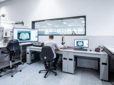 電子連接器制造環(huán)境控制：潔凈車間設計與工程優(yōu)化方案